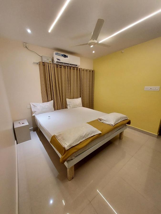 Srirangam Service Apartment Tiruchirappalli Exterior photo