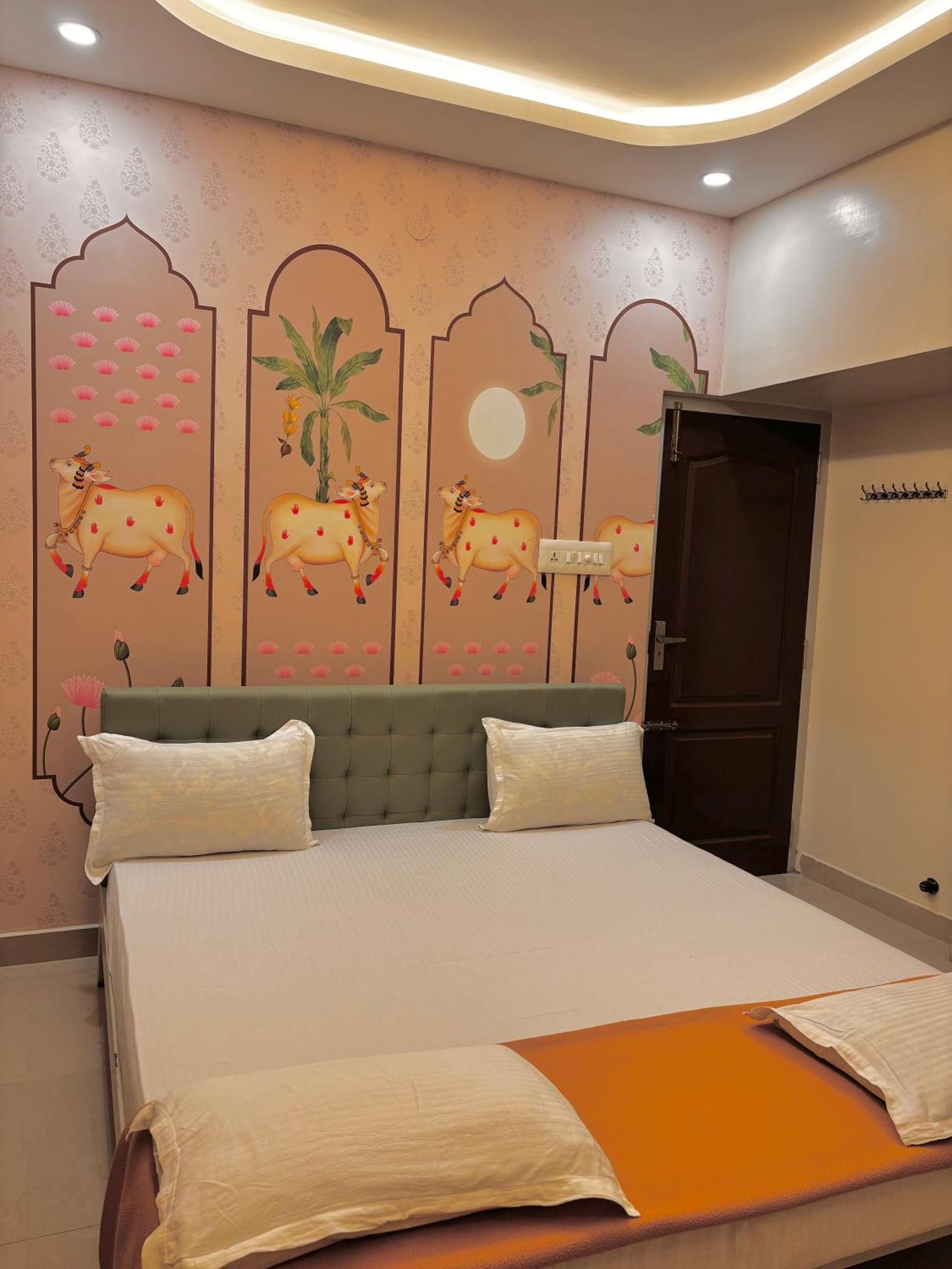 Srirangam Service Apartment Tiruchirappalli Exterior photo