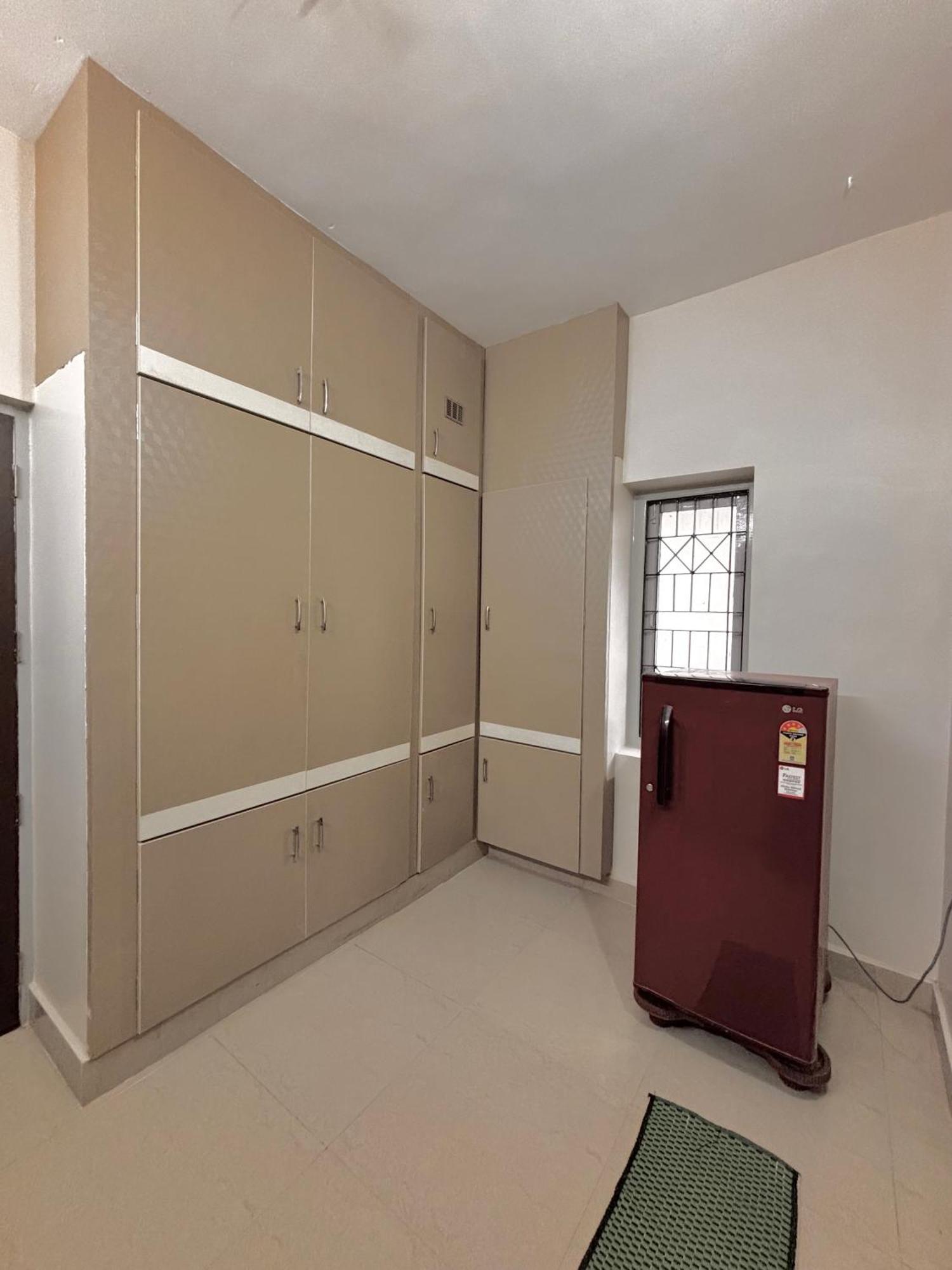 Srirangam Service Apartment Tiruchirappalli Exterior photo