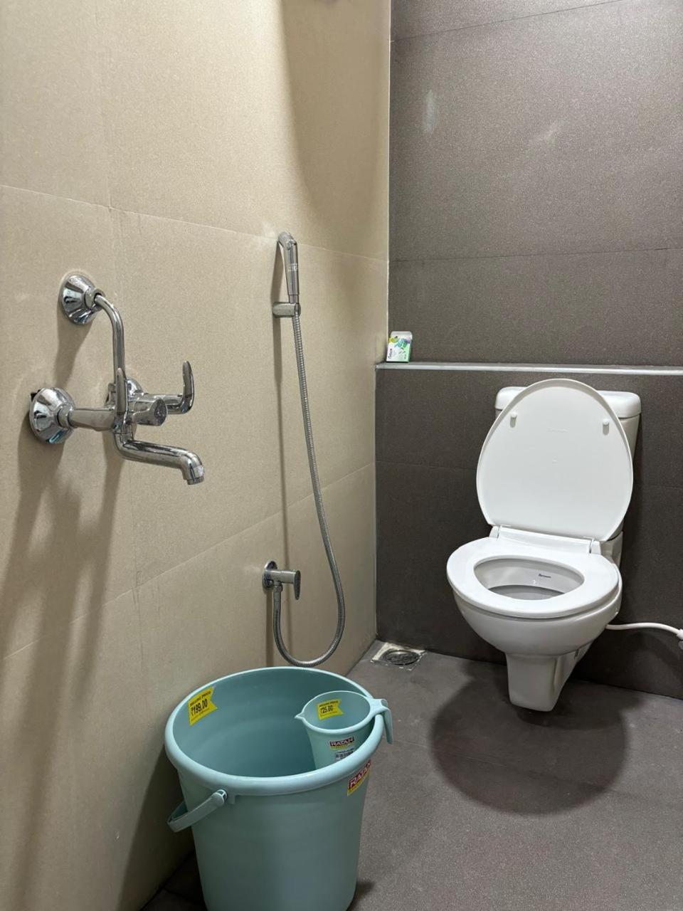 Srirangam Service Apartment Tiruchirappalli Exterior photo